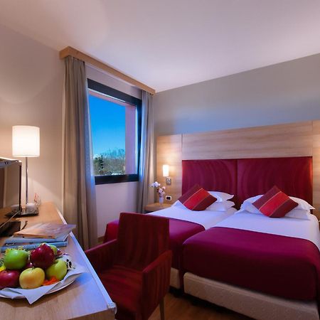 Dolce By Wyndham Milan Malpensa Hotell Somma Lombardo Exteriör bild