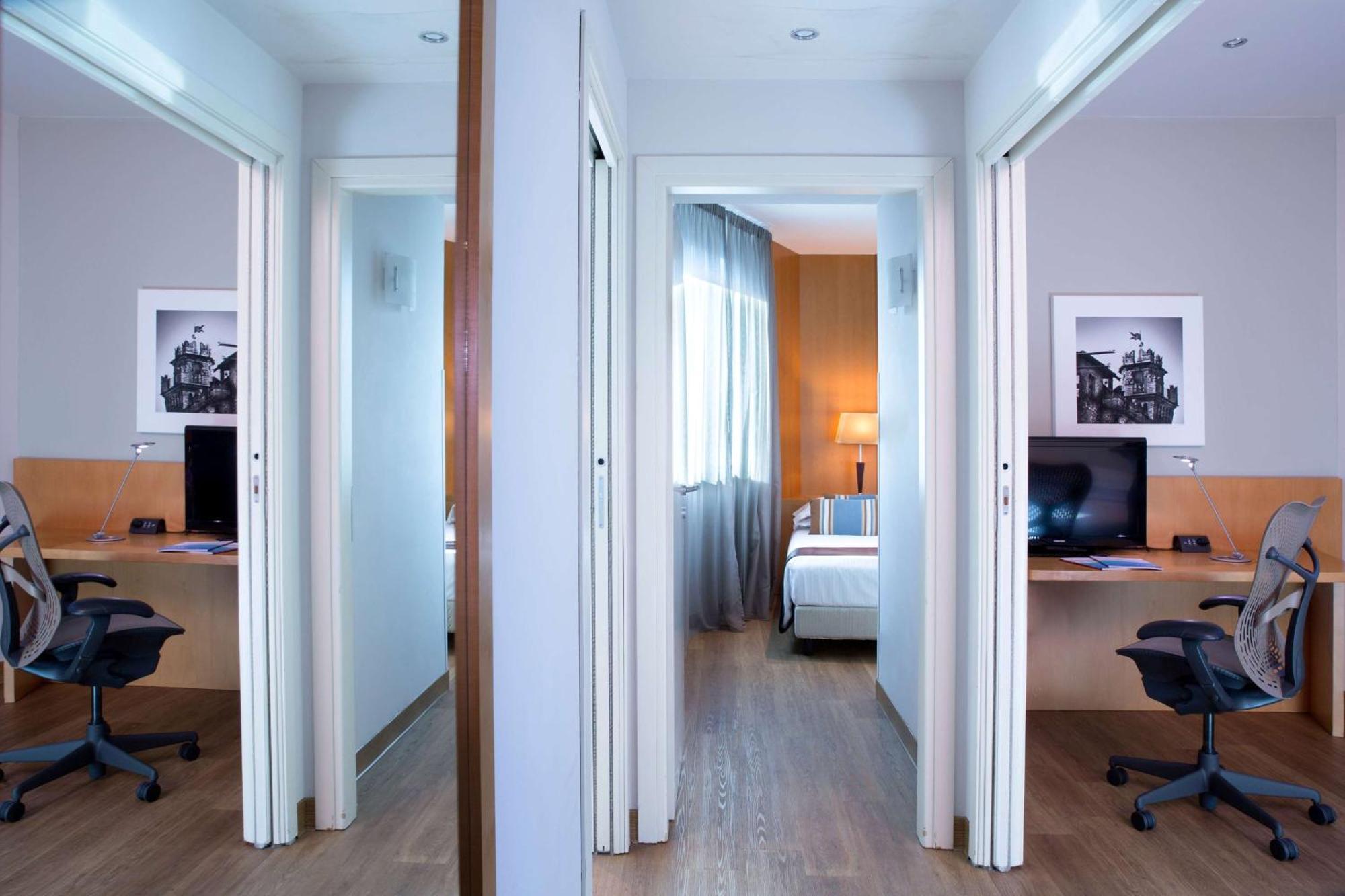 Dolce By Wyndham Milan Malpensa Hotell Somma Lombardo Exteriör bild