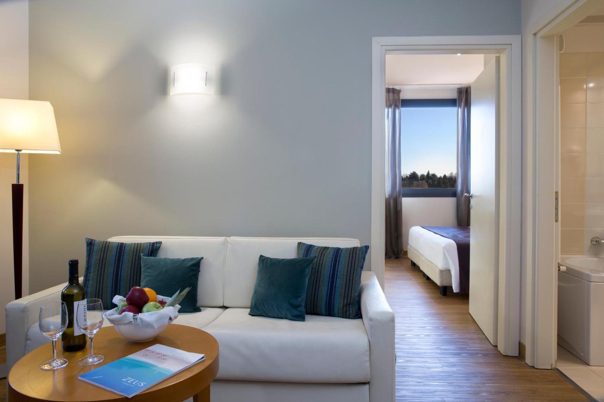 Dolce By Wyndham Milan Malpensa Hotell Somma Lombardo Exteriör bild