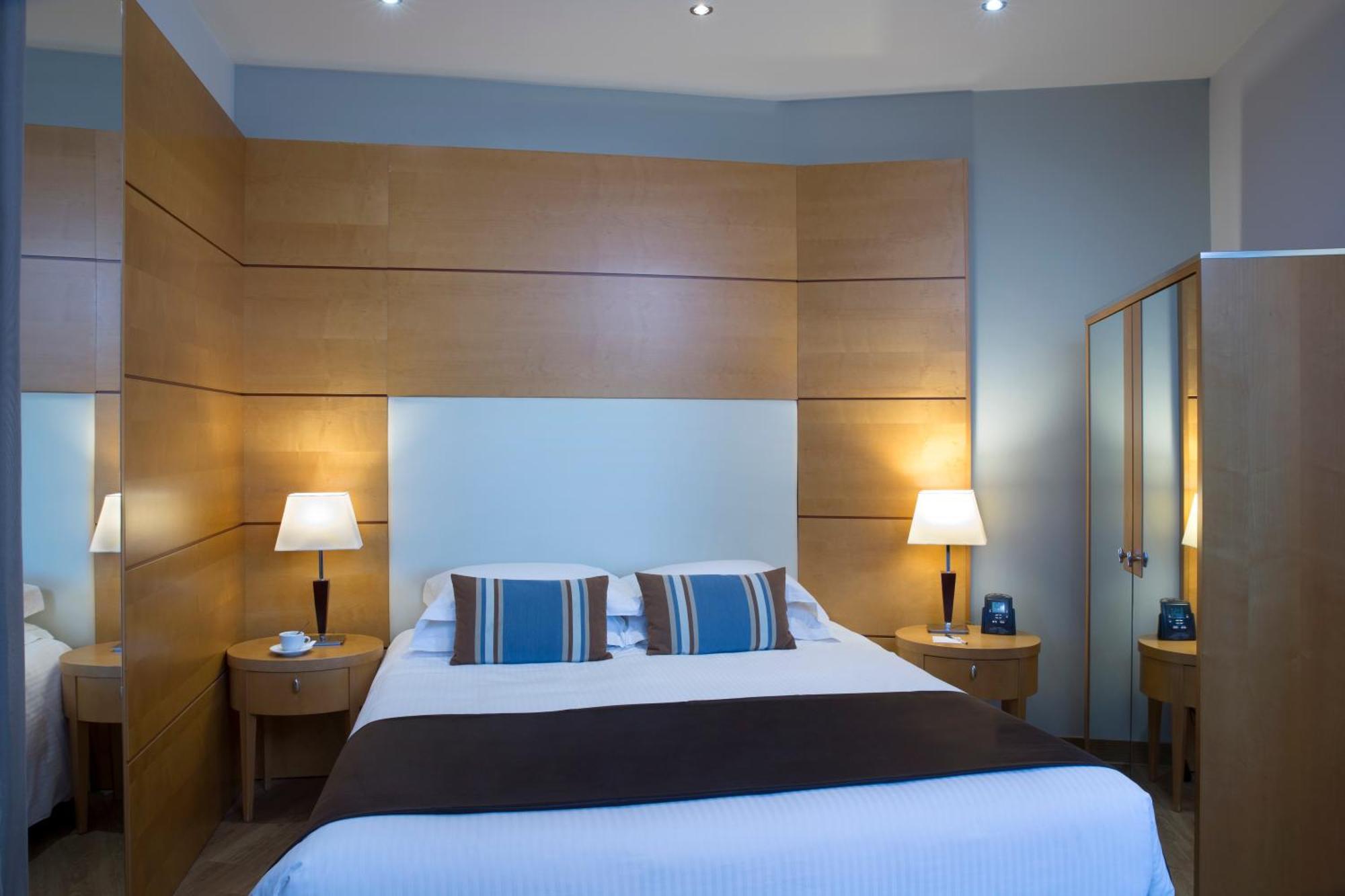Dolce By Wyndham Milan Malpensa Hotell Somma Lombardo Exteriör bild