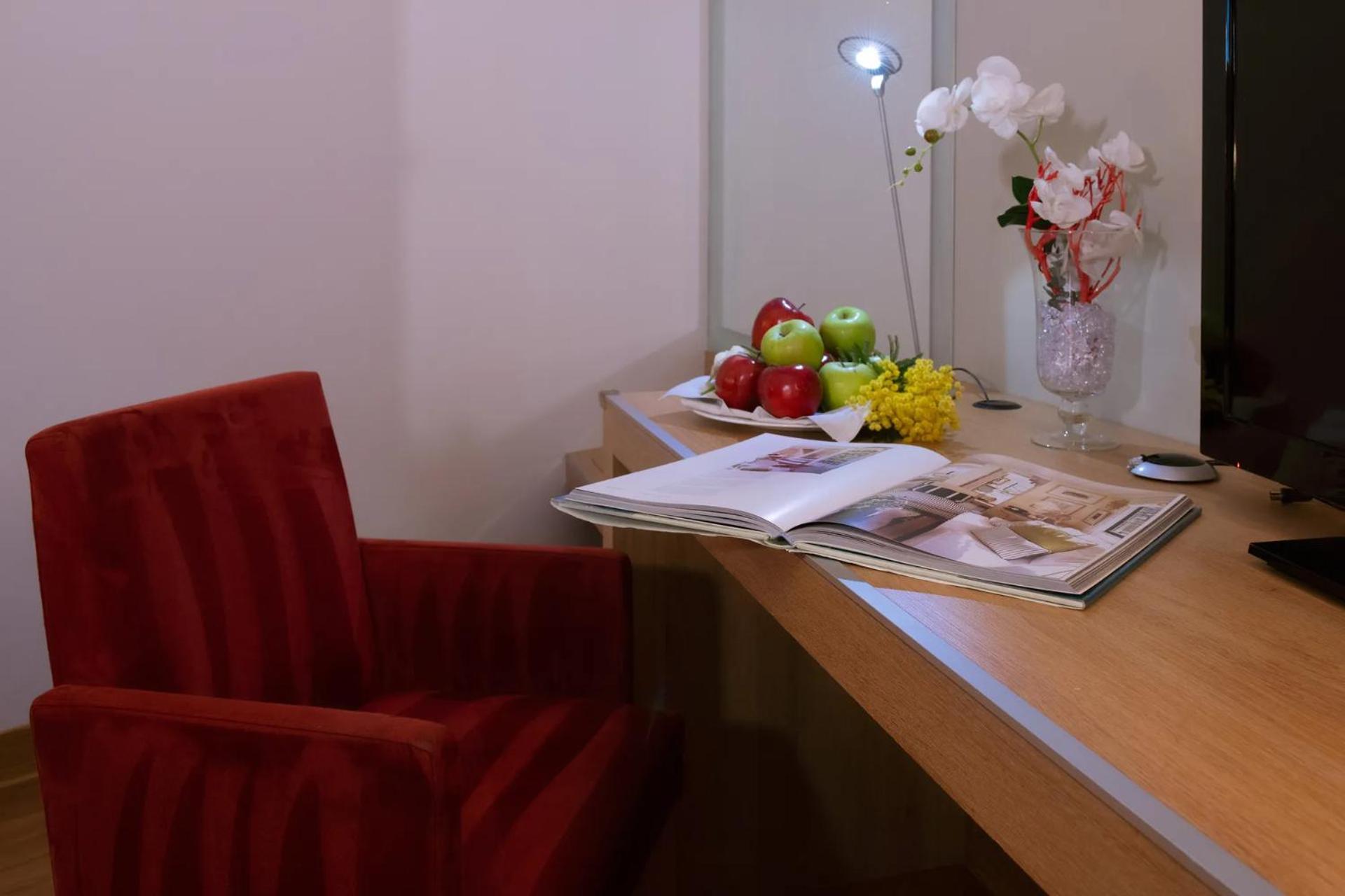 Dolce By Wyndham Milan Malpensa Hotell Somma Lombardo Exteriör bild